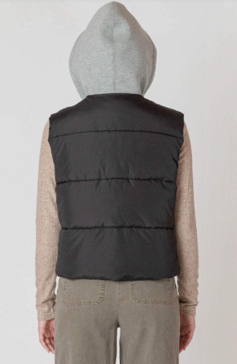 Short Puffer Vest