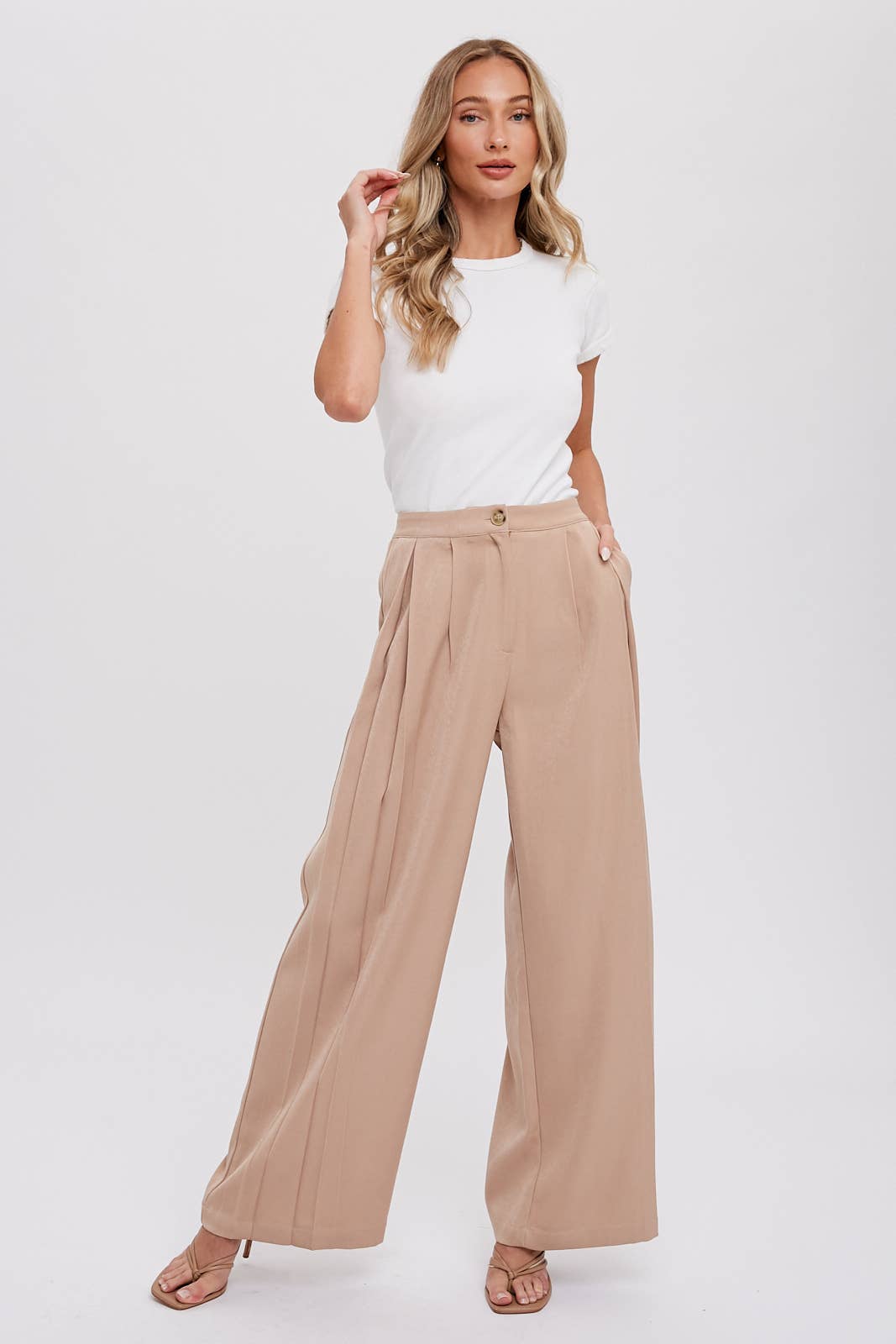 PINTUCK WIDE LEG PANTS