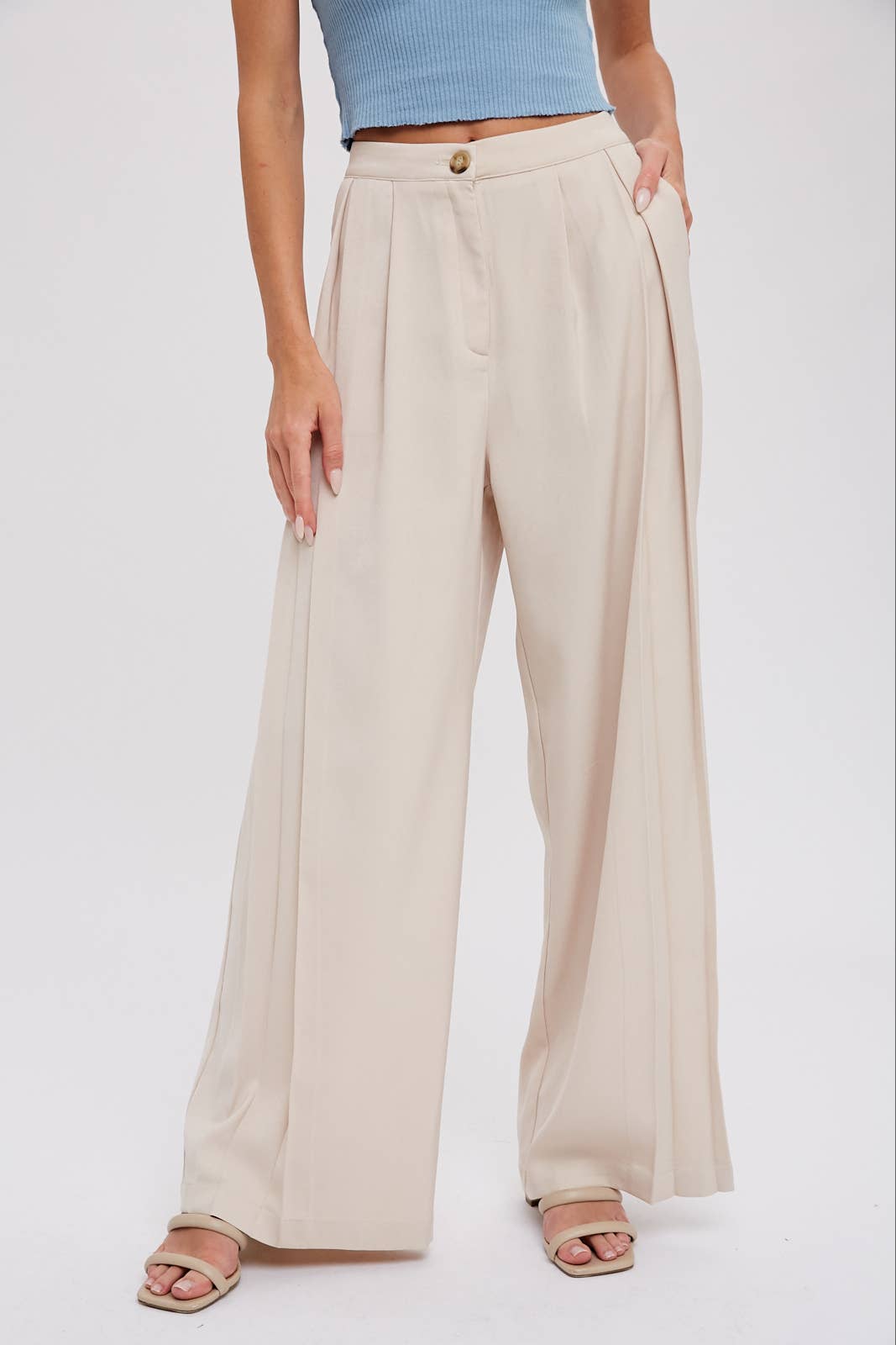 PINTUCK WIDE LEG PANTS