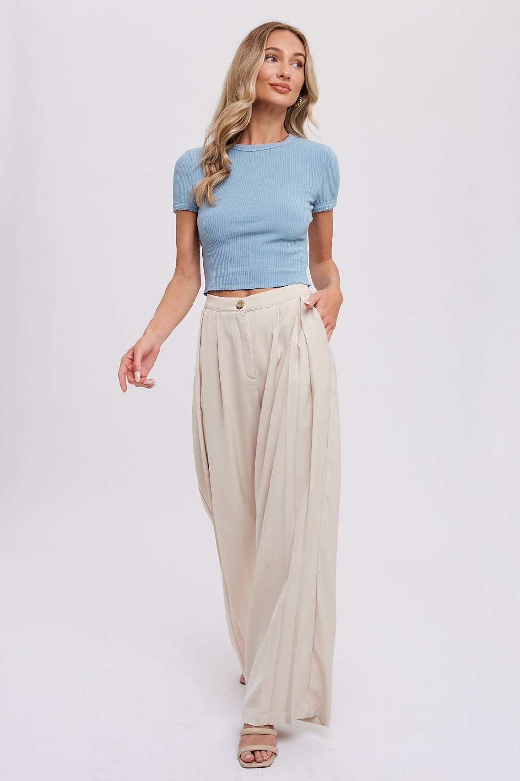 PINTUCK WIDE LEG PANTS