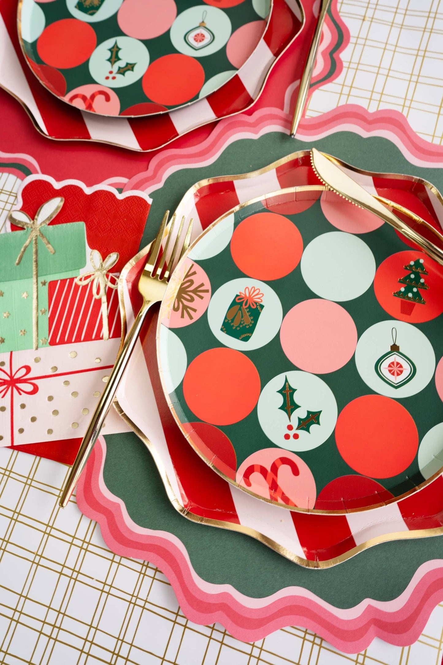 Holiday Stripes Dinner Paper Plates